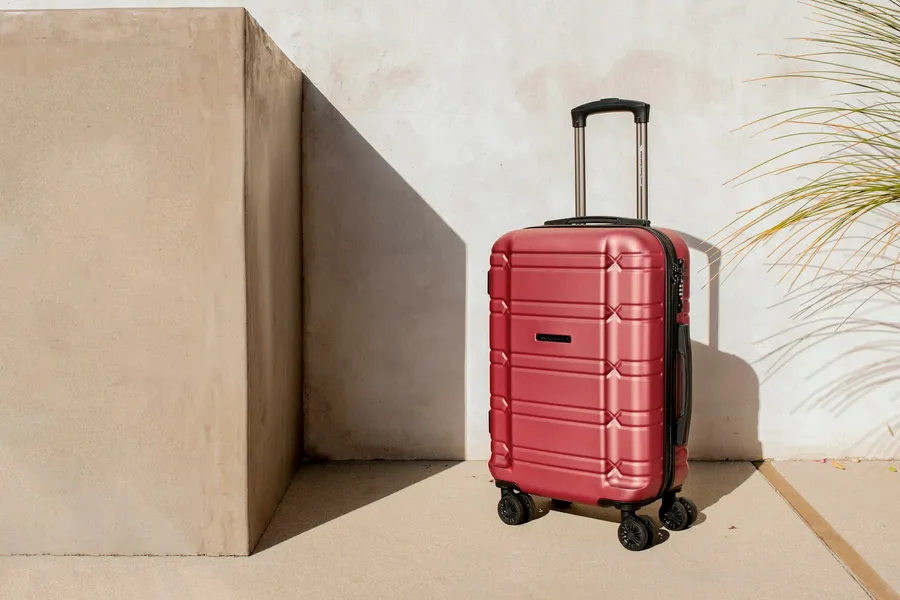 Illustration for The Colour-Coded System That Survives Real Travel